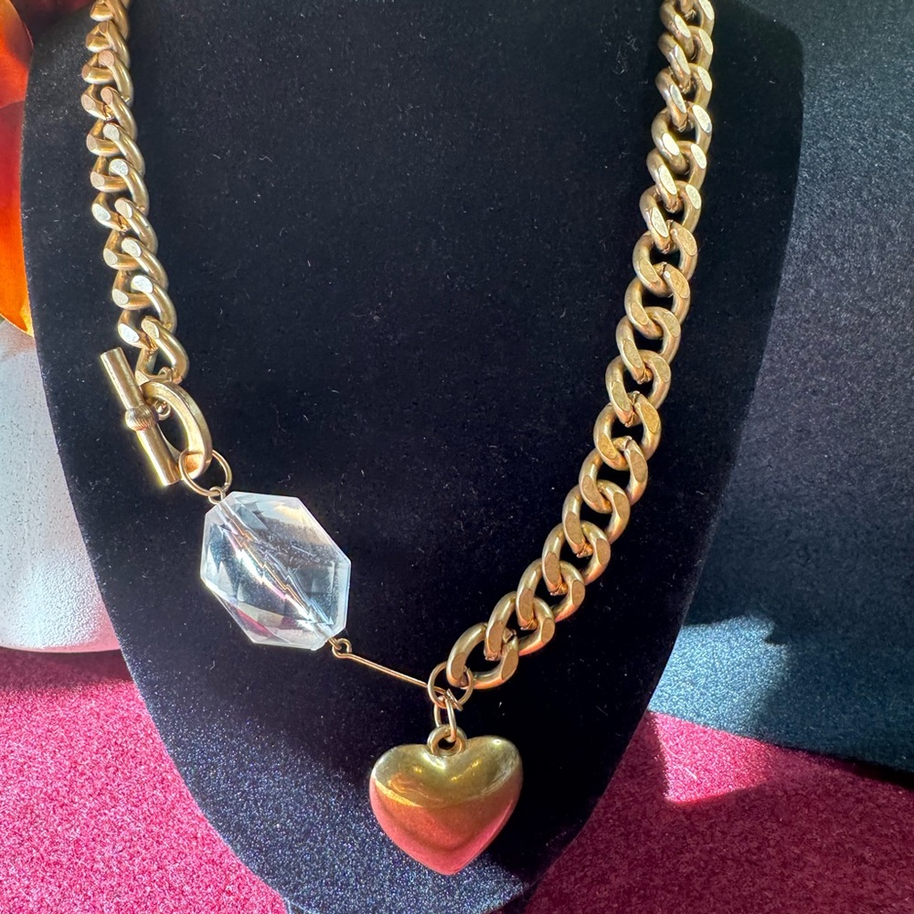 Artisan gold tone chunky chain necklace w/puff heart pendant & large lucite bead